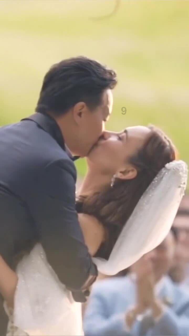 苏轼历经仕途的曲折,晚年梦回东坡雪堂,再现小桥流水,堪称经典